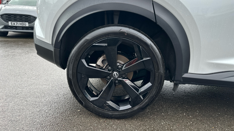 Nissan Juke 1.0 DiG-T Tekna 5dr Petrol Hatchback